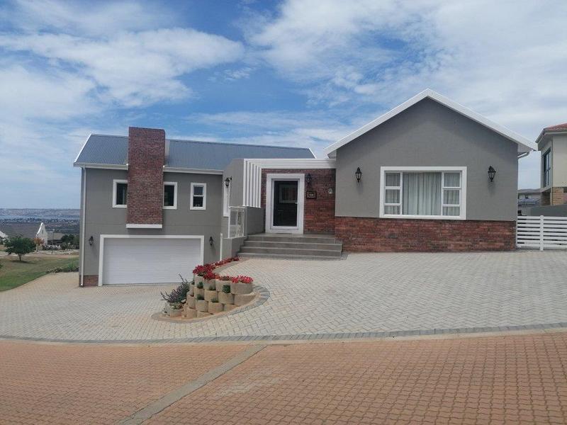 5 Bedroom Property for Sale in Monte Christo Western Cape
